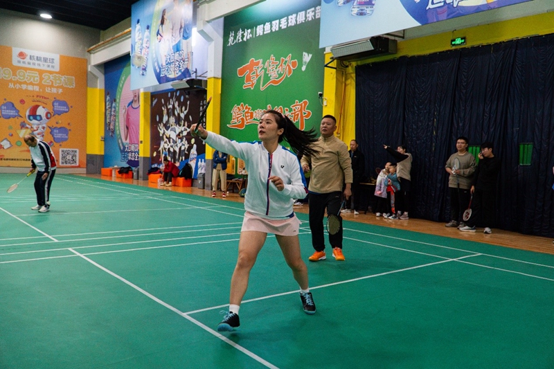 1733294913946126.jpg 羽毛球2.jpg